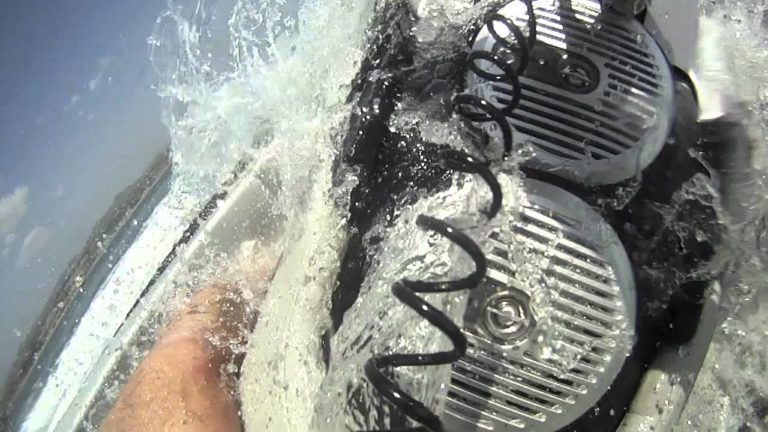 Video: Autobarn Lake Haven’s Jet Ski Sound and LED System