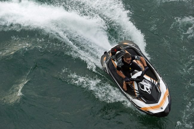2014 SEA-DOO SPARK 2UP_ACTION2