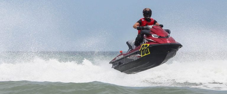 Yamaha Signs As Supporting Sponsor For 2014 AquaX USA Series