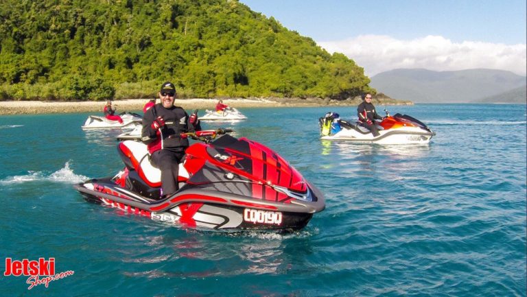 Video: JetSkiShop Hosts Rough Ride to Whitehaven Beach
