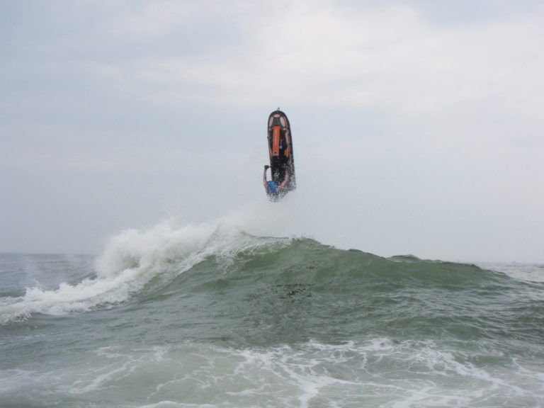 Video: How to Become a Freestyle Jet Skier