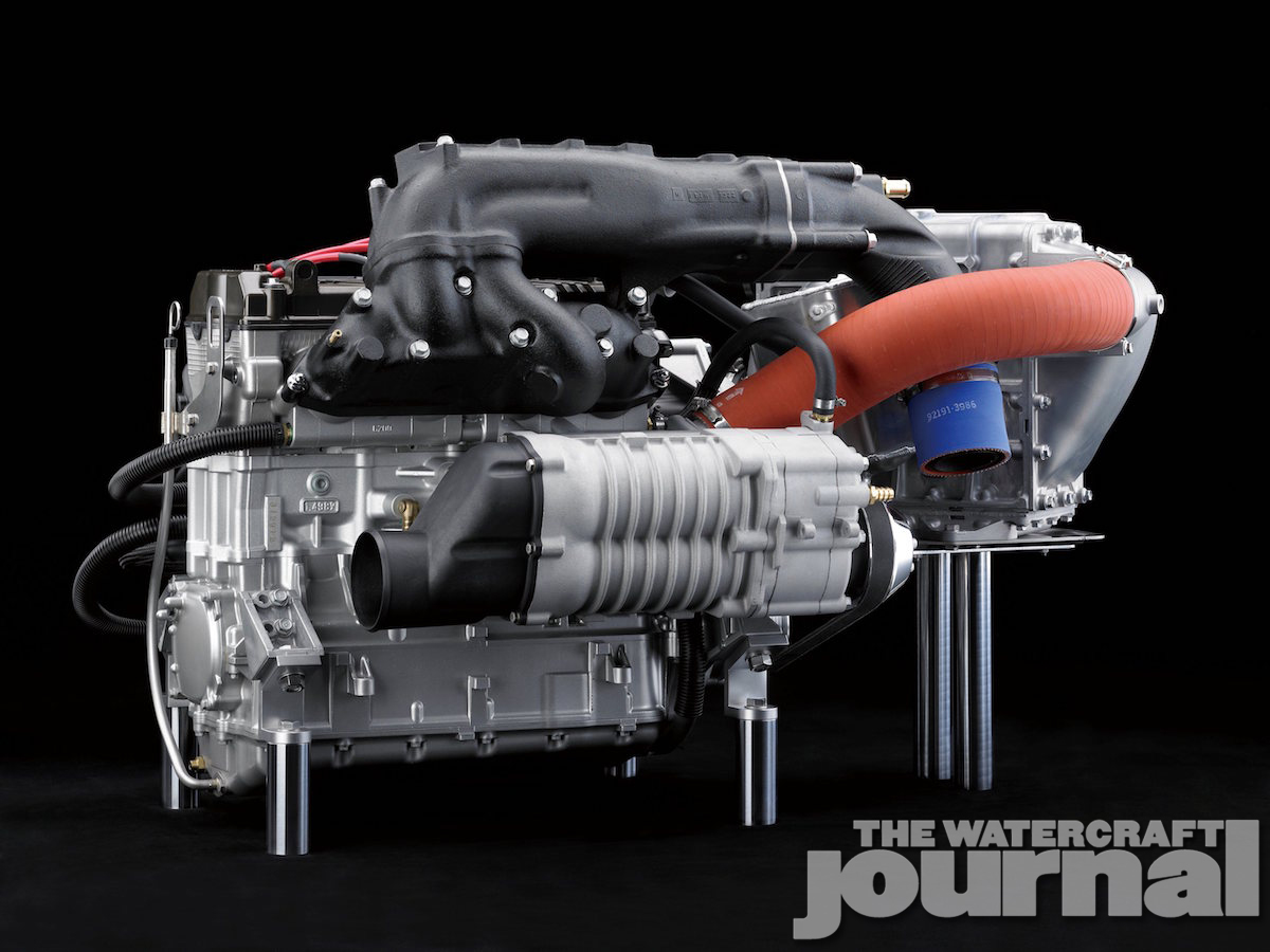 16_JT1500L_Styling_Engine03_Y14_R.high