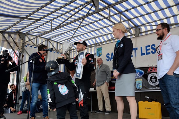 zapata-farthest-hoverboard-flight-record-flyboard-air-1