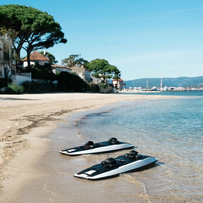 Awake RÄVIK, The Swedish $21,000 Electric Surfboard