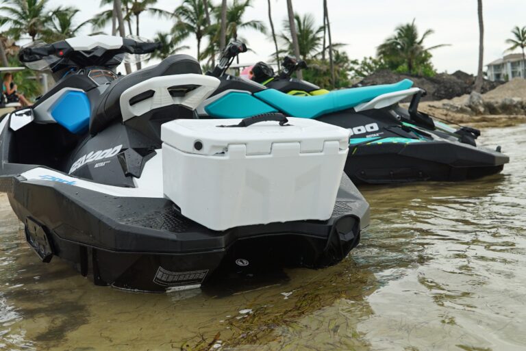Using LinQ Accessories on your personal watercraft - Sea-Doo