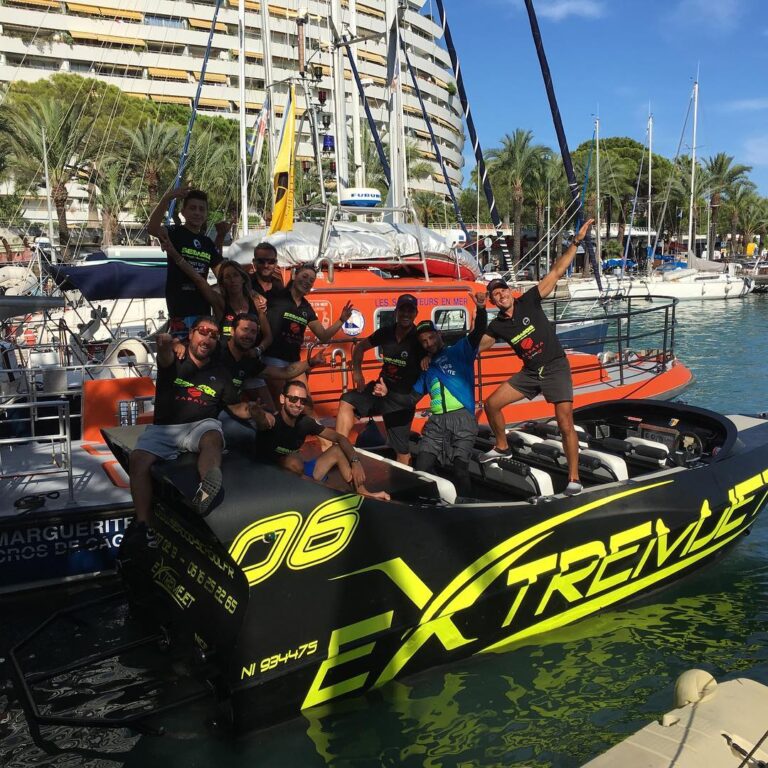 Video: Would You Experience The Bateau Extremjet?