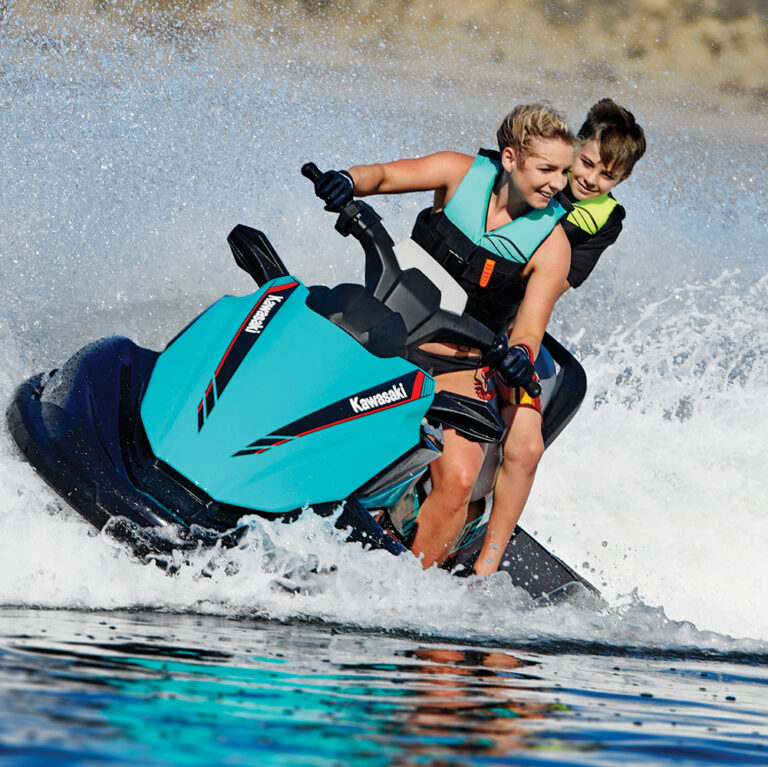 Safety Comes First: New 2020 Slippery Life Vests