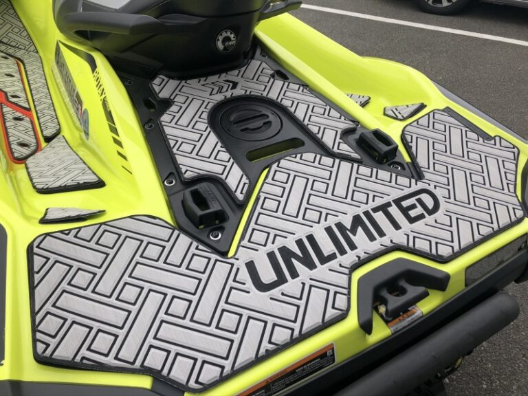 Unlimited PWC Parts’ New Sea-Doo RXT-X 300/ST3 Deck Mats