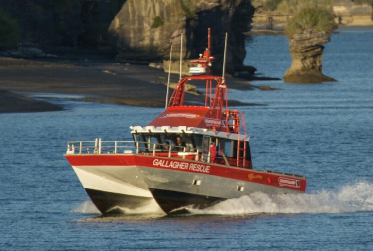 Unknown Good Samaritan Jet Skier Saves New Zealand Boaters