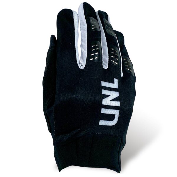 Unlimited PWC Rolls Out New X-Light Gloves Series - The Watercraft ...