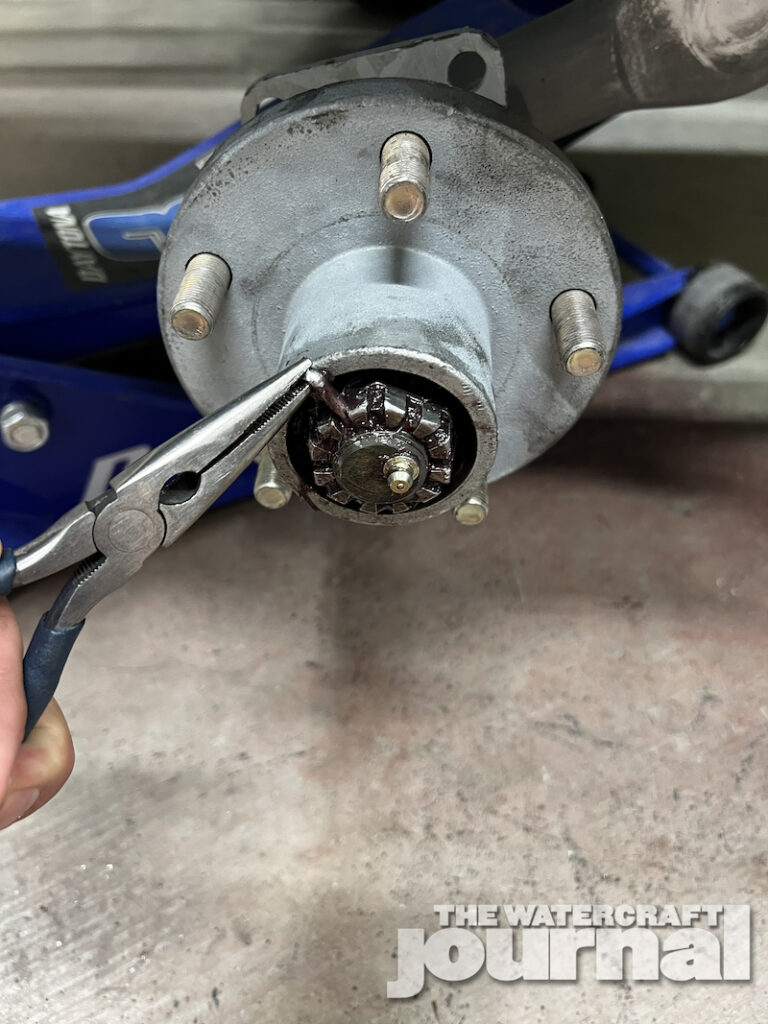 Gallery How To Replace Your Jet Ski Trailer Axle Hubs The Watercraft