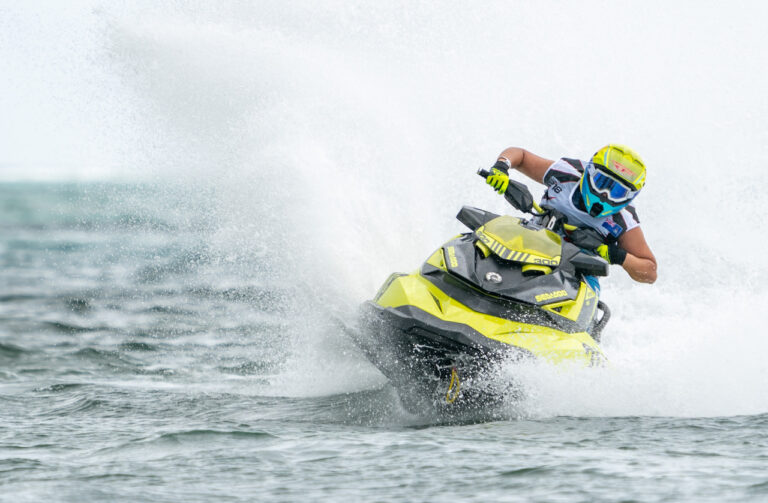 Seven Mile Beach to Host Finale of  P1 AquaX Cayman Islands National Tour
