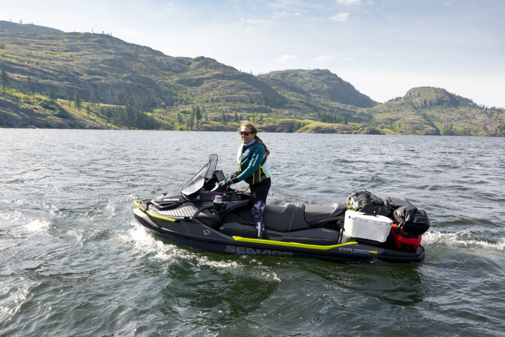 2023 Sea-Doo Explorer Pro_action_11
