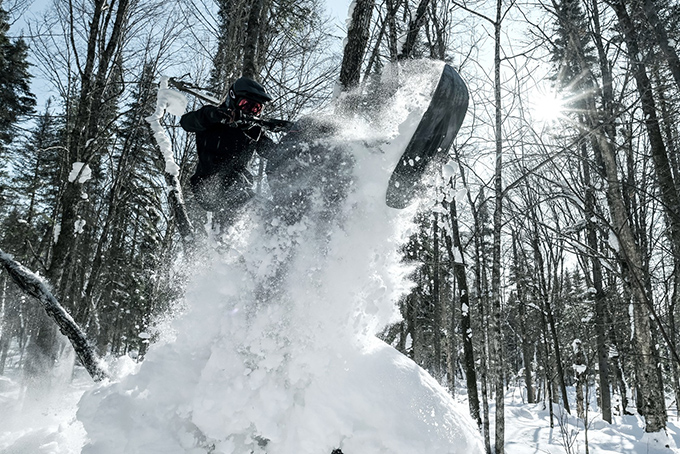 Widescape-WS250-Standup-Snowmobile-1
